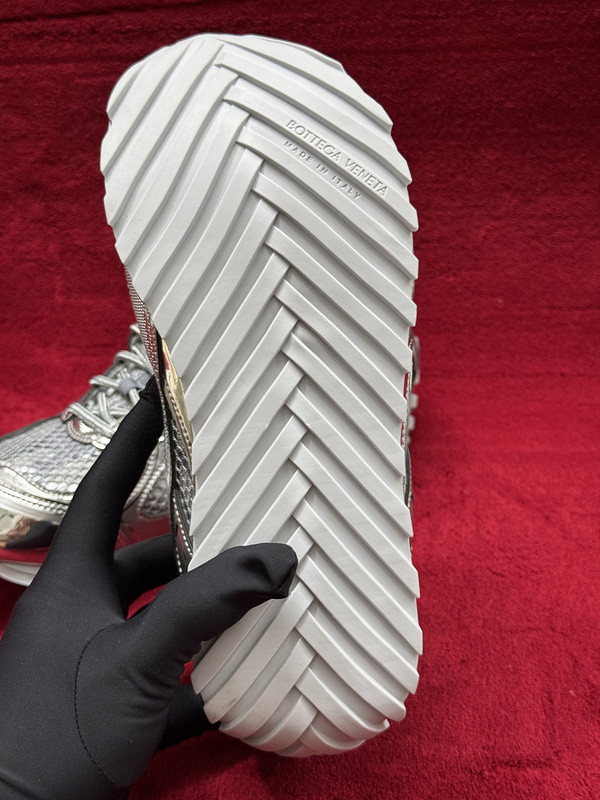 b0tte*a Ven*ta orbit sneaker