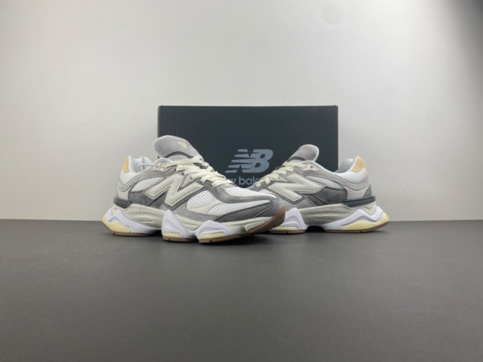 New Balance 9060 U9060AUB