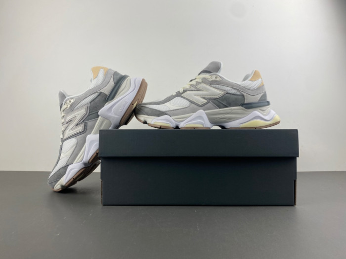 New Balance 9060 U9060AUB