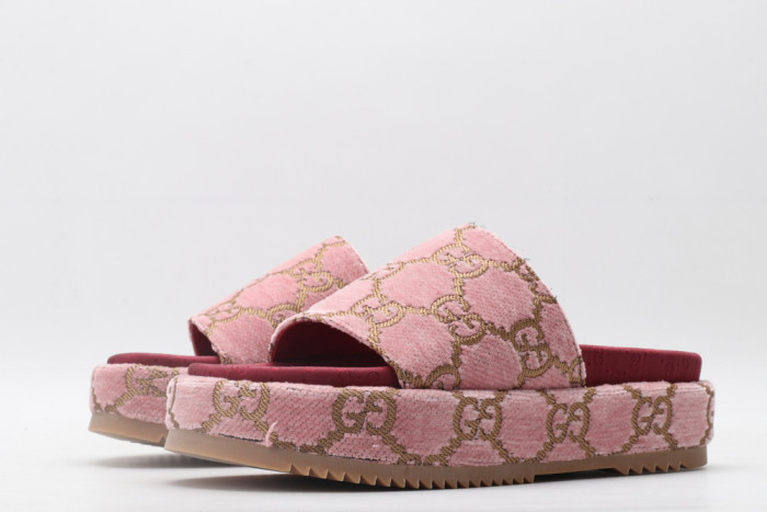 GUCC SLIPPERS