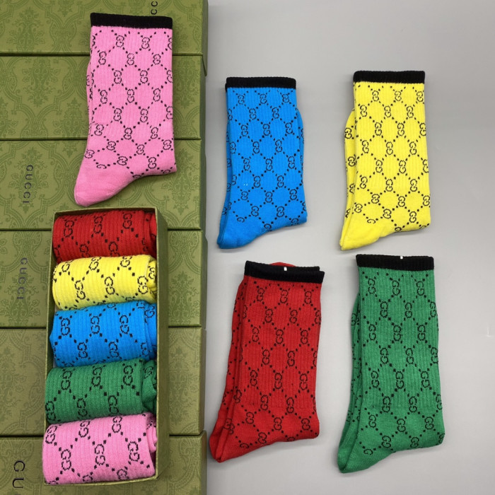 G*u*i sock
