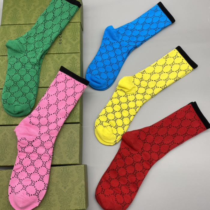 G*u*i sock