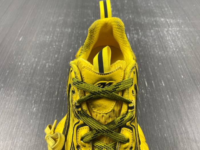Ba*len*cia*ga 3xl yellow 734734w3xl27010