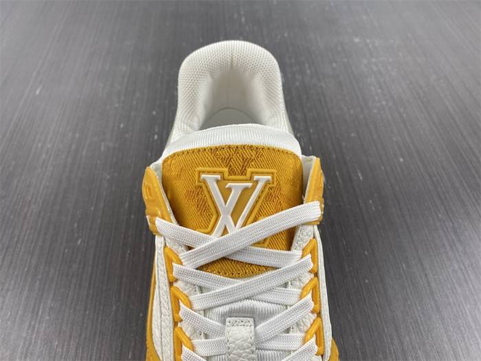 LOUI VUITTO SNEAKER