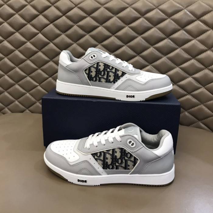 D10R B27 SNEAKER