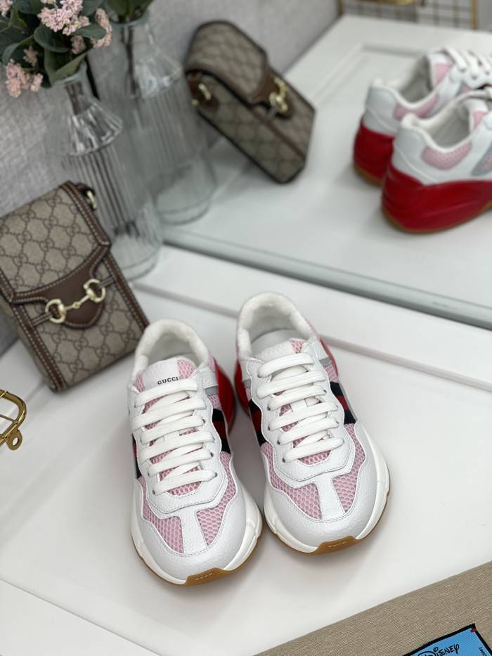 G*u*i sneaker