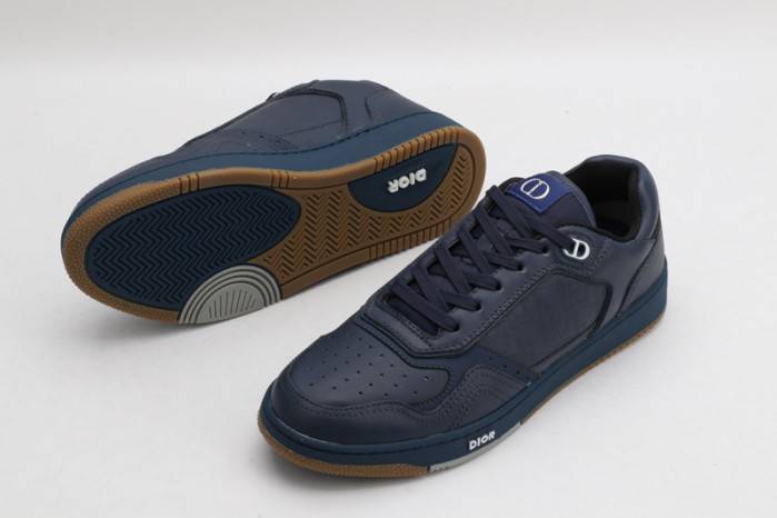 D10R B27 SNEAKER