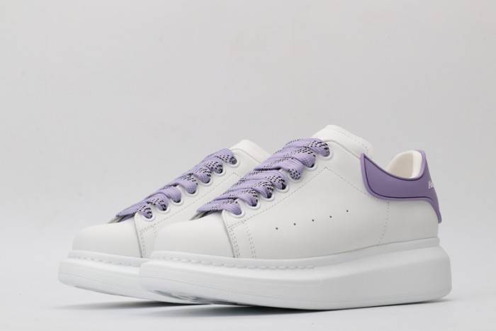 MQ Sneakers