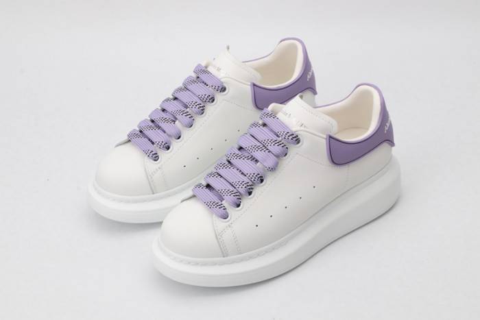 MQ Sneakers