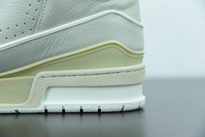 LOUI VUITTO SNEAKER