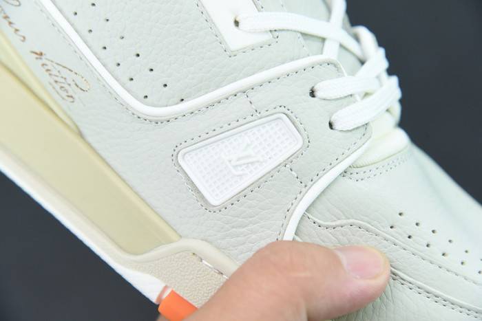 LOUI VUITTO SNEAKER