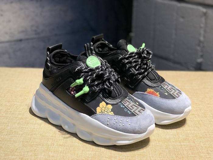 VERS CHAIN REACTION SNEAKERS