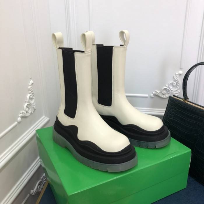 bo*te*ga Ve*ne*ta boots
