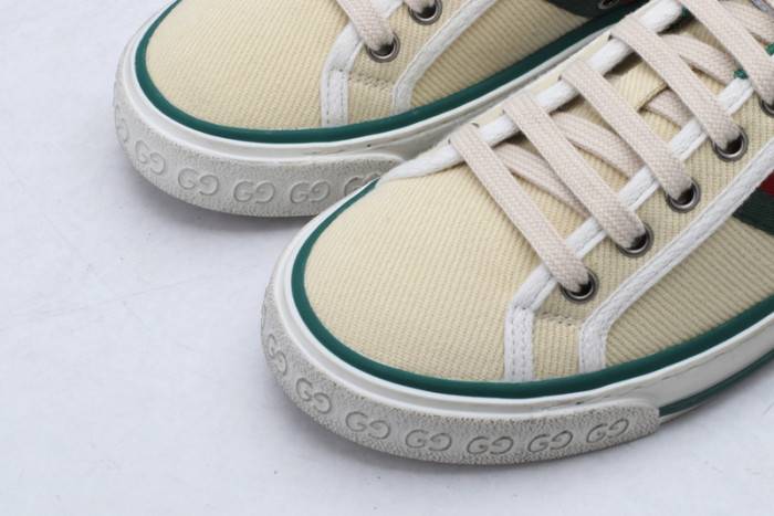 G*u*i sneaker