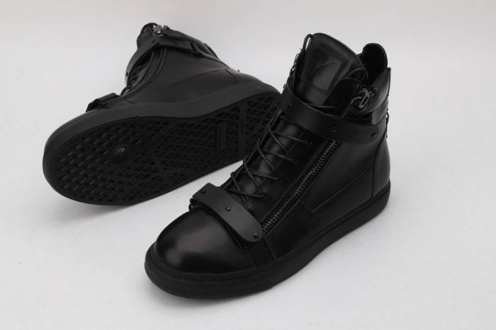 GZ SNEAKER