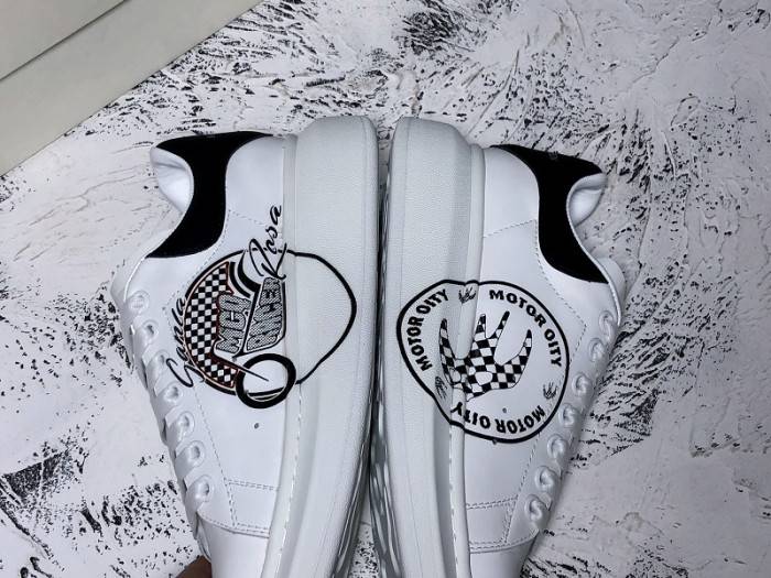 MQ Sneakers