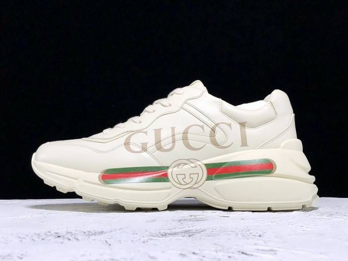 G*u*i trainer sneaker 528892 drw00 9522