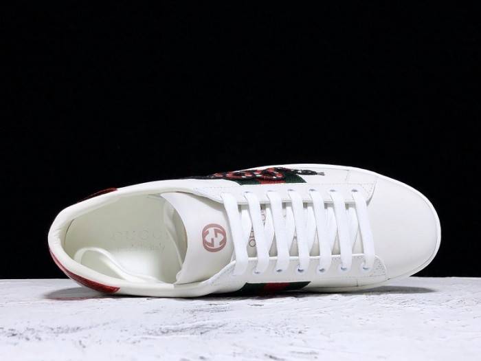G*u*i ace embroidered low-top sneaker white with snake