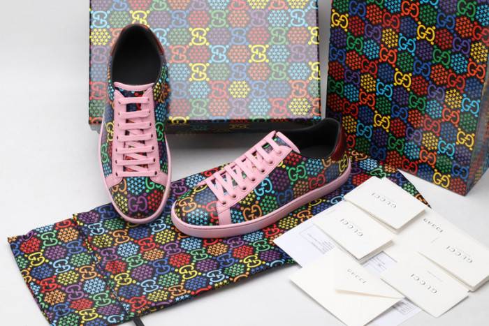 G*u*i ace embroidered low-top sneaker 610085 h2020 1115