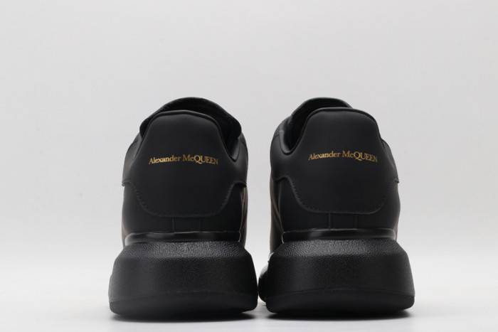 MQ Sneakers