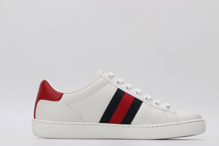 G*u*i ace embroidered low-top sneaker