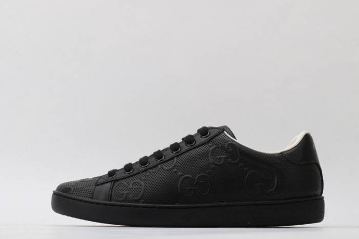 G*u*i ace embroidered low-top sneaker black