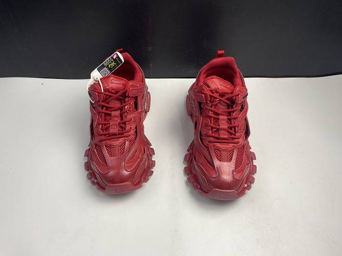BLCG Track.2 Pearl Red 570391 W2GN3 2029
