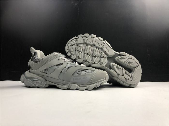 BLCG Track Trainer Grey 542436-W2LA1-3253