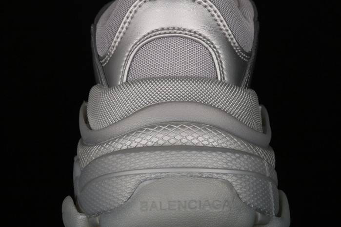 BLCG Sneaker Triple.s.