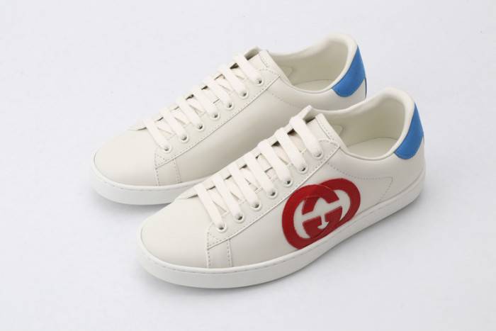 G*u*i ace embroidered low-top sneaker 431942a38g09066