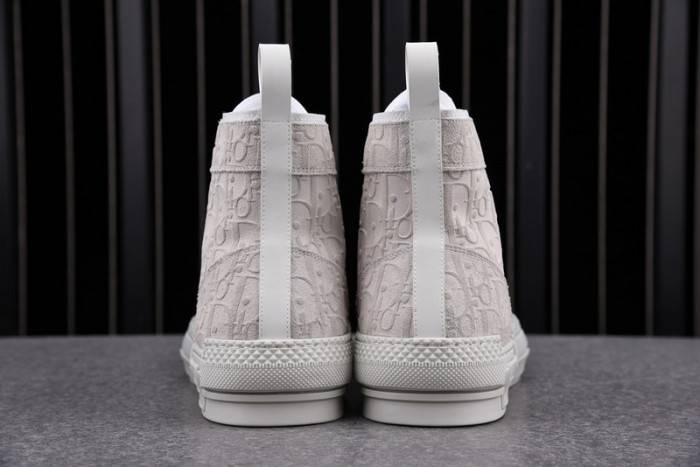 D10R B23 Oblique High Top Sneaker
