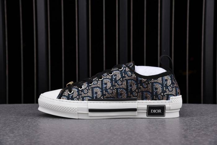 D10R B23 Sneakers Low Top