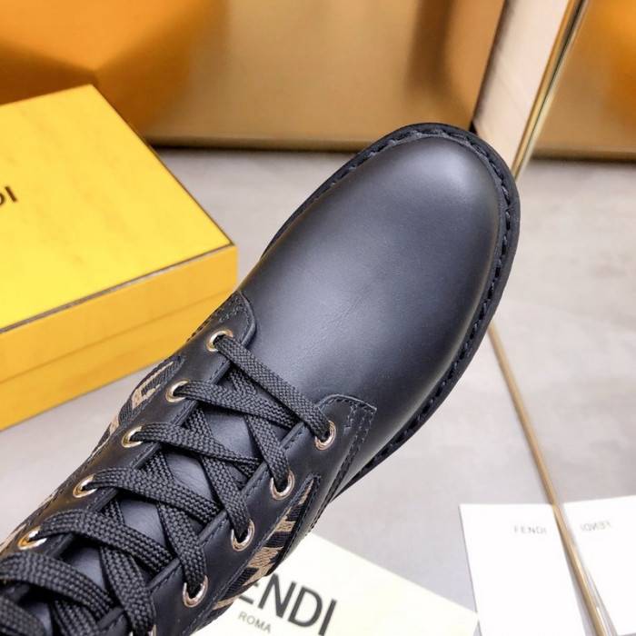 FD ANKLE BOOTS