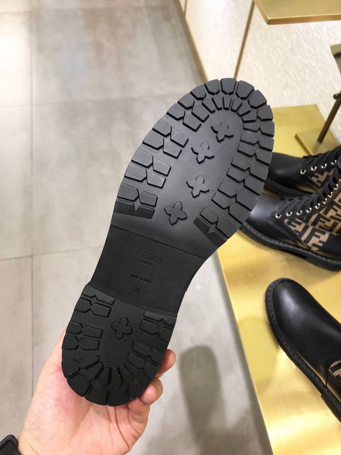 FD HIGH BOOTS