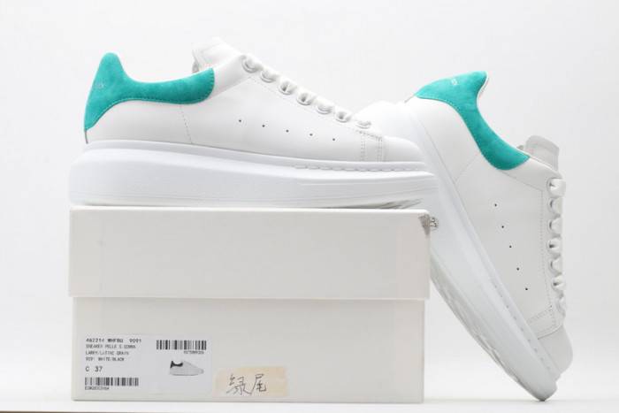MQ Sneakers