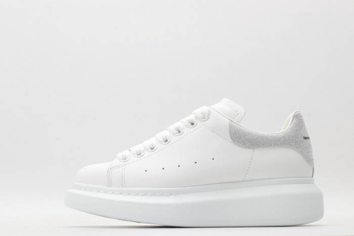 MQ Sneakers