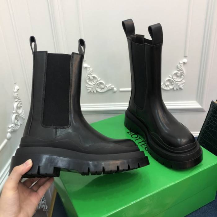 bo*te*ga Ve*ne*ta boots