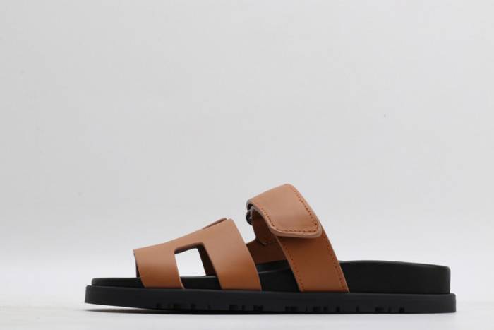 HERM*S SLIPPERS