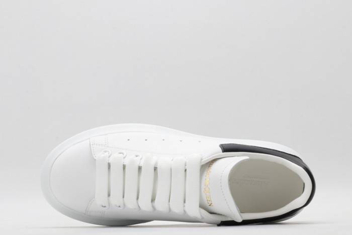 MQ Sneakers