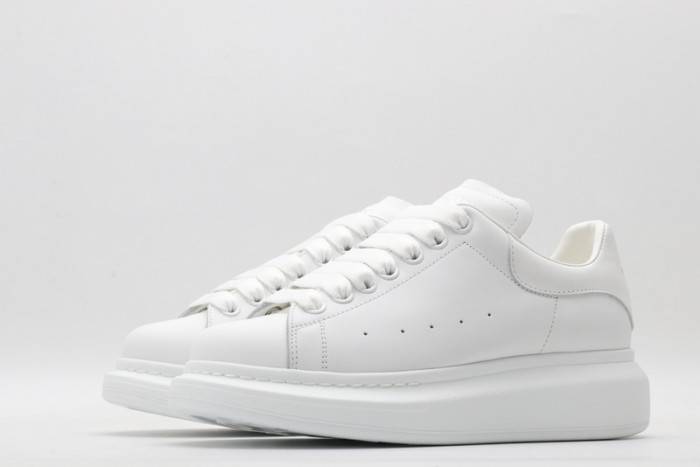 MQ Sneakers