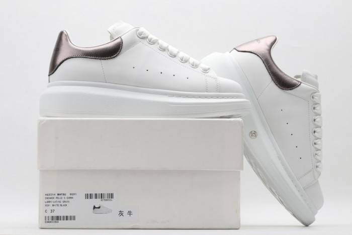 MQ Sneakers