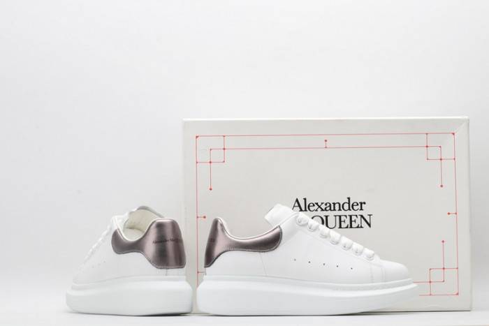 MQ Sneakers