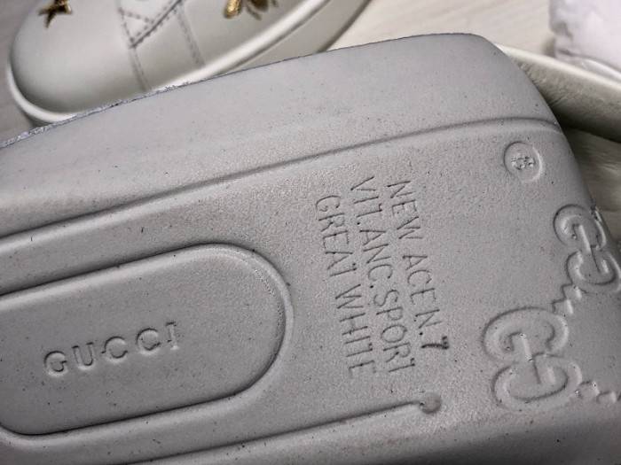 G*u*i ace embroidered low-top sneaker