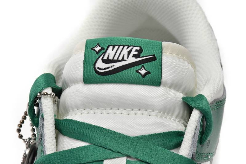 Nike Dunk Low SE Lottery