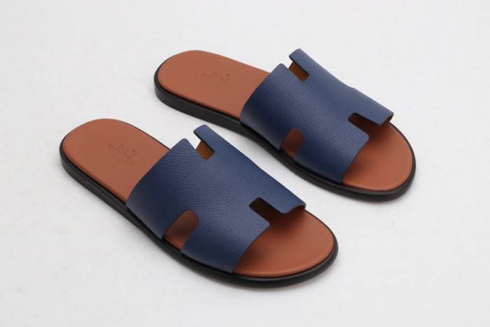 HERM*S SLIPPERS