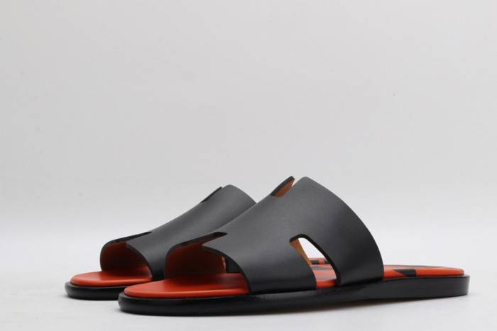 HERM*S SLIPPERS