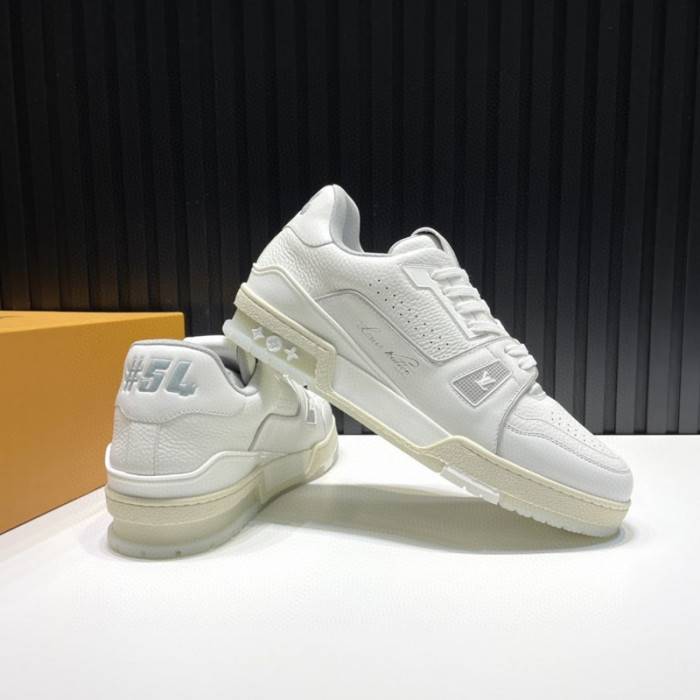 LOUI VUITTO SNEAKER