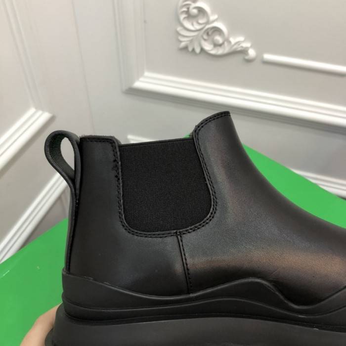 bo*te*ga Ve*ne*ta boots