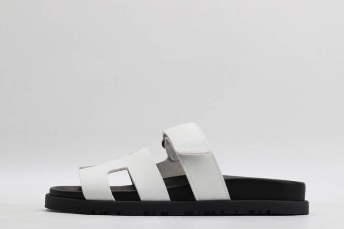 HERM*S SLIPPERS