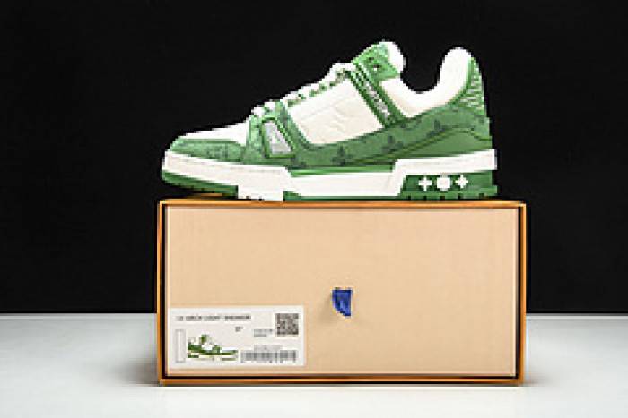 LOUI VUITTO SNEAKER